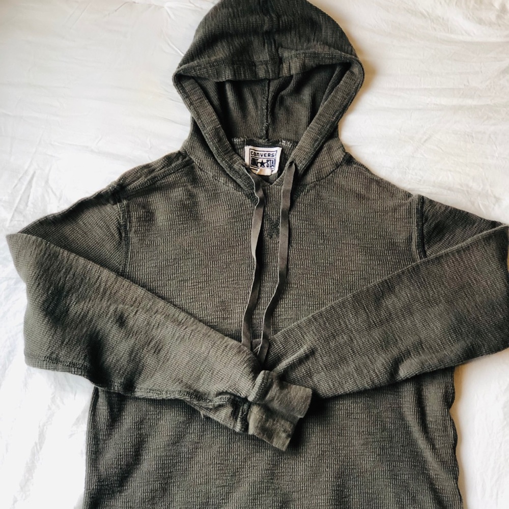 Converse One Star shirt